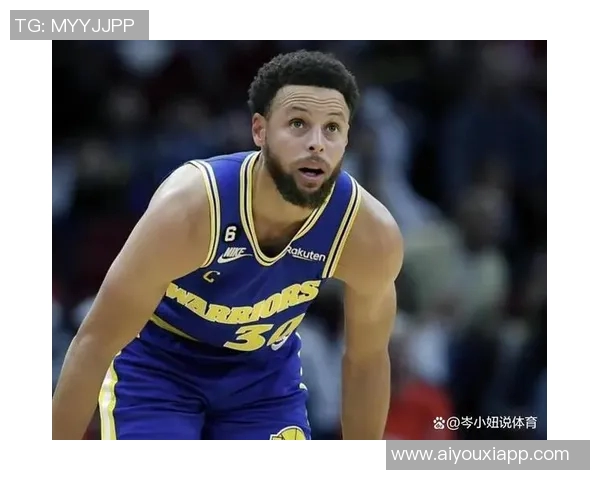 美网友热议库里表现称其依赖体系与掩护移动才能突围 美网友热议库里表现称其依赖体系与掩护移动才能突围