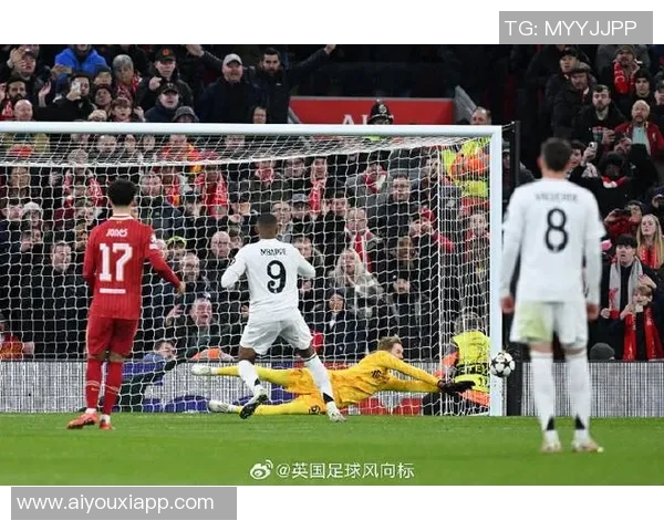 姆巴佩点球技巧揭秘:助跑停顿与坚定眼神助其近11次未罚丢 姆巴佩点球技巧揭秘:助跑停顿与坚定眼神助其近11次未罚丢