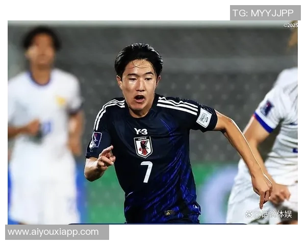 日本U20在加时赛被法国绝杀球员痛苦瘫倒赛场泪如雨下