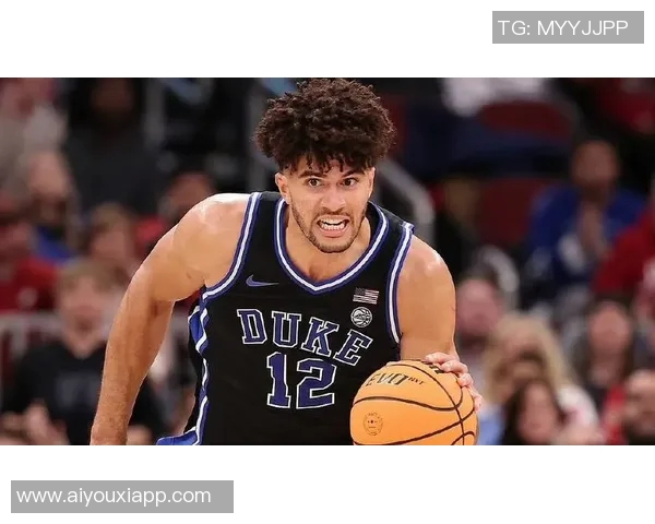 布泽尔儿子杜克季前赛表现惊艳狂砍24分23板再送盖帽接连高分展现潜力