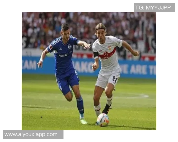 翁达夫连入两球助斯图加特追平多特比赛精彩瞬间回顾