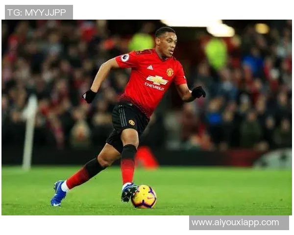 塞梅尼奥精彩表现助球队获胜费迪南德赛后调侃别放走他